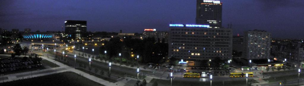 Kato Best Point Katoviçe Dış mekan fotoğraf
